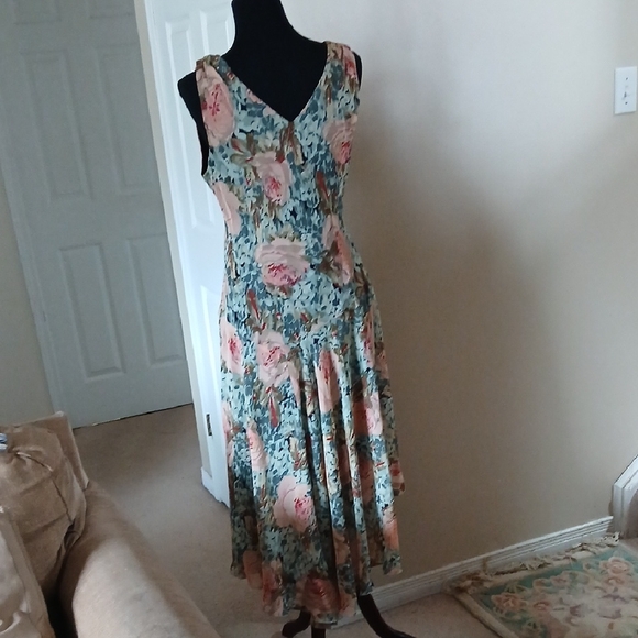 Asymmetrical Floral V-Neck Midi Dress in Teal and Blush - Picture 10 of 14